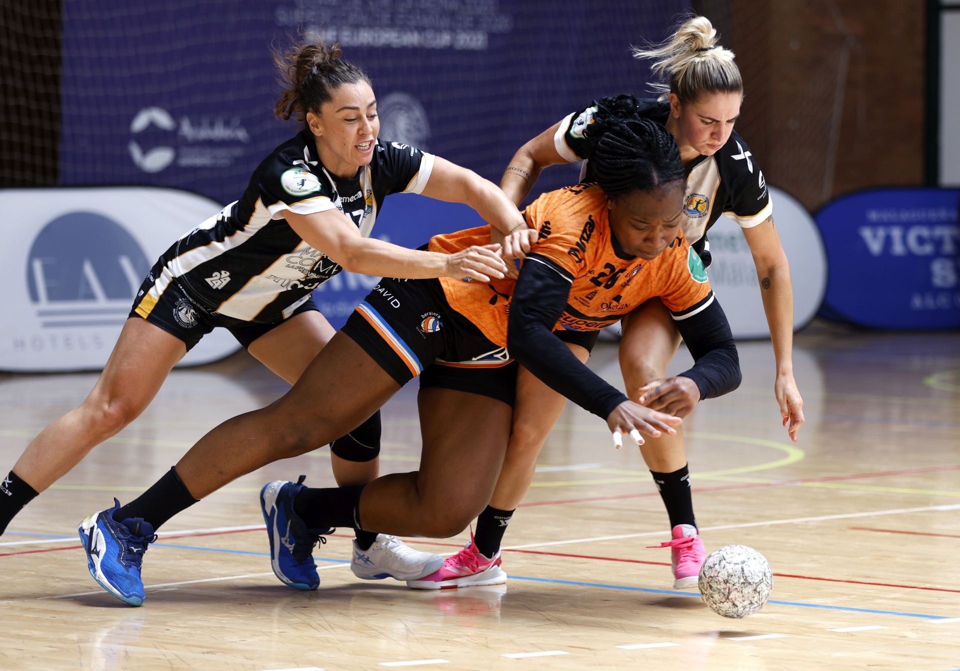 El Costa del Sol se despide de la temporada y del título de Liga