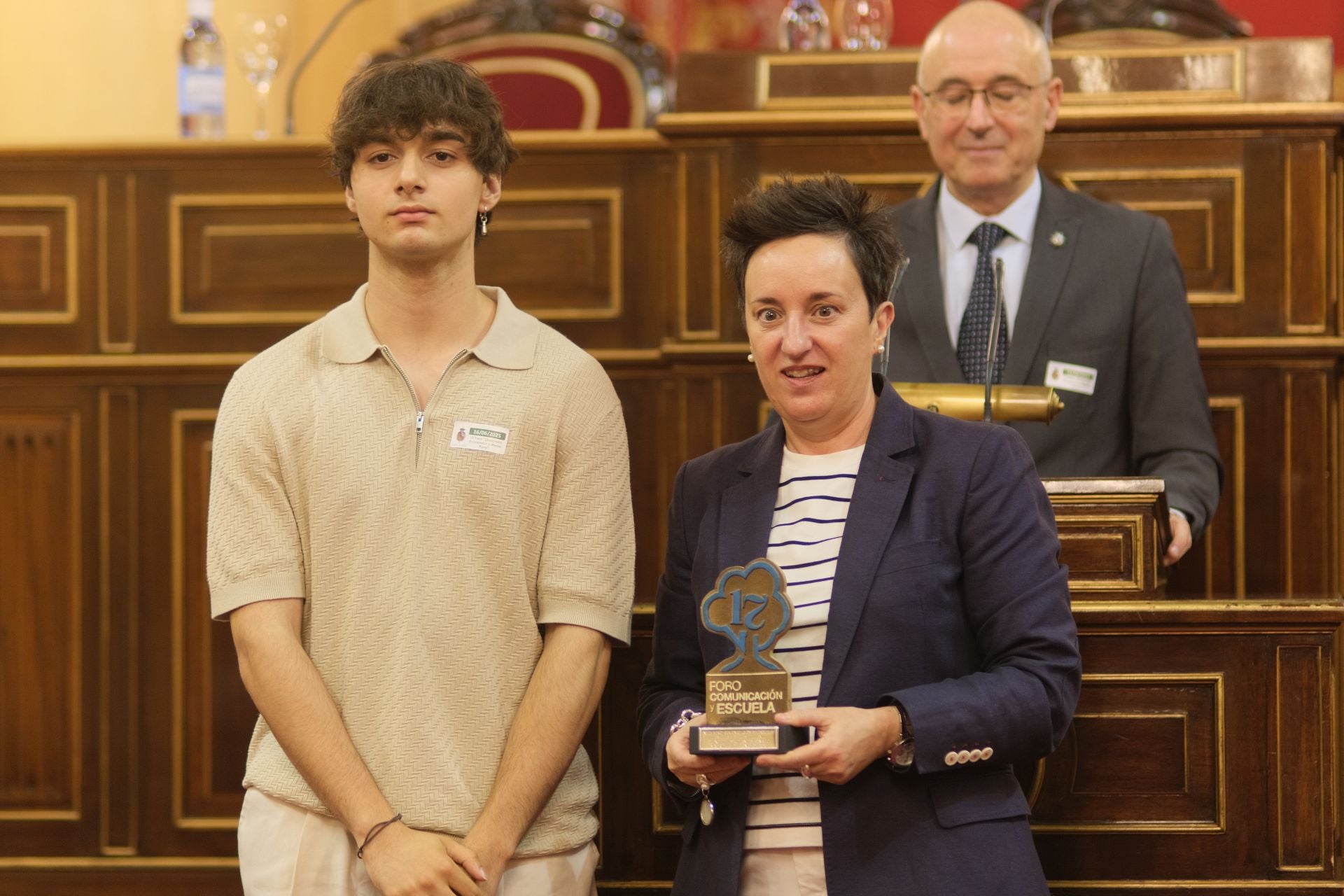 Los estudiantes del occidente asturiano visitan el Senado